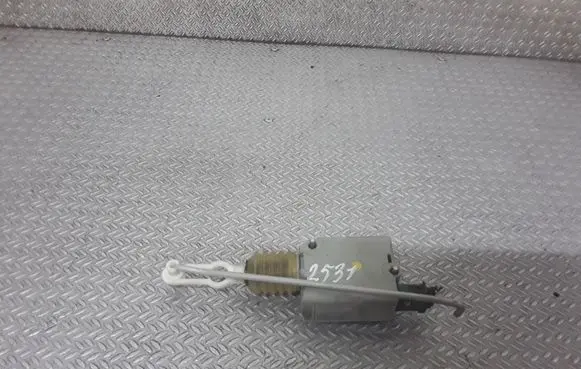 Audi A2 Central locking motor 8Z0962115