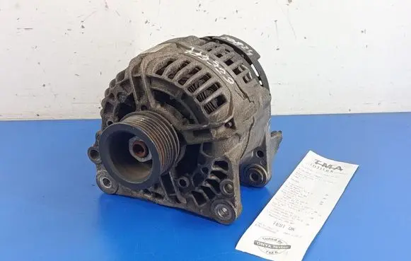 Volkswagen Golf IV Generator/alternator 028903028D