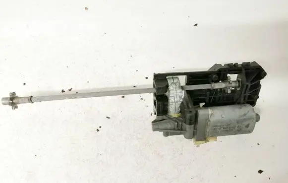 BMW 7 E65 E66 Seat adjustment motor 0390201971