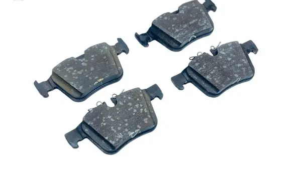Land Rover Range Rover Velar Brake pads (rear) LR160458 LR095295