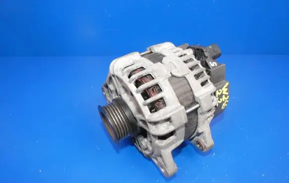 Mercedes-Benz B W246 W242 Generator/alternator A0009063322