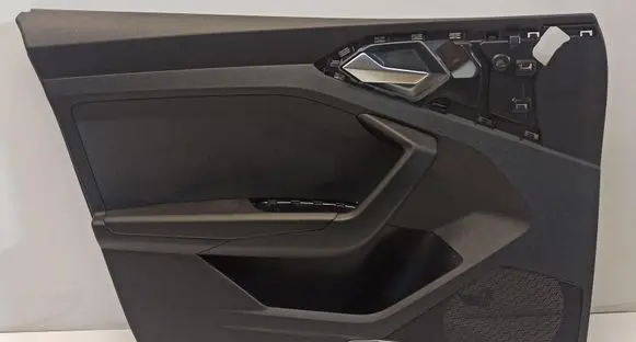 Audi A1 Front door card panel trim