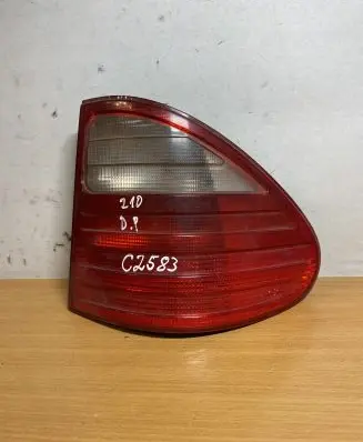 Mercedes-Benz E W210 Rear/tail lights A2108204864 C2583