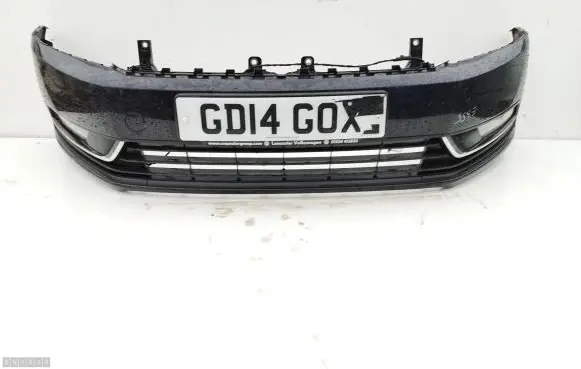 Volkswagen PASSAT B7 Front bumper