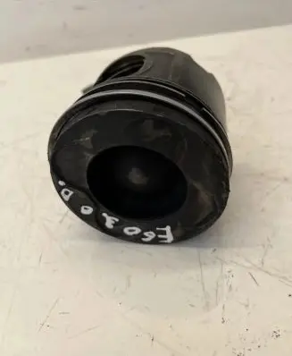 BMW 5 E60 E61 Piston with connecting rod