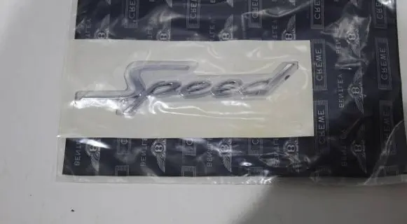 Bentley Continental Fender model badge letters 3W8853675E 03032015
