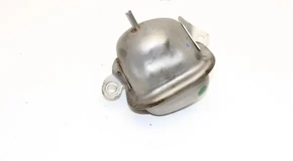 Mazda 3 II Vacuum air tank 