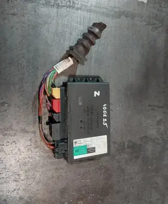 Audi A6 S6 C5 4B Comfort/convenience module 4B0962258E