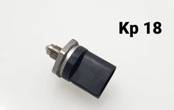 Audi A4 S4 B8 8K Fuel pressure sensor 06J906051B 0261545035 08052230255