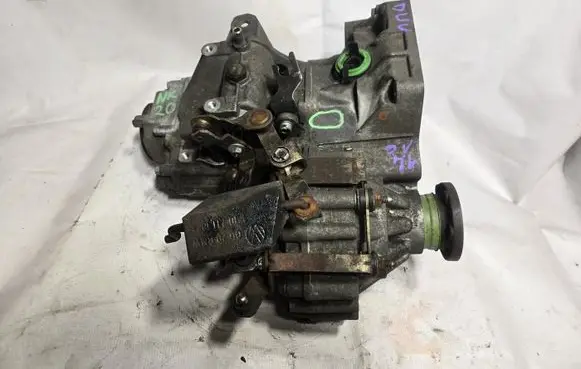 Seat Toledo II (1M) Manual 5 speed gearbox DUU