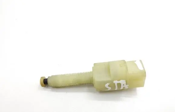 Audi A6 S6 C5 4B Brake pedal sensor switch 4A0945515A