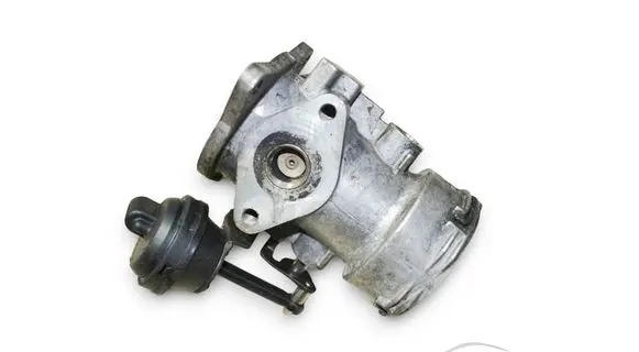 Audi A4 S4 B6 8E 8H EGR valve 038101501AA 038129637L