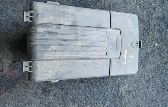 Seat Leon (1P) Battery tray 3C0915443A