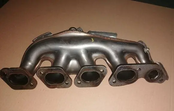 Renault Trafic II (X83) Exhaust manifold 8200641758-T
