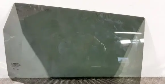SsangYong Rexton Rear door window glass