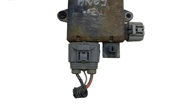 Tesla Model S Other control units/modules 1G04119700