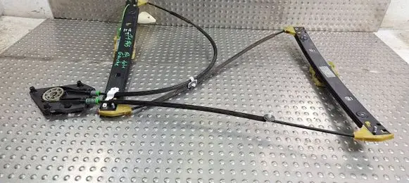 Audi A1 Front door manual window regulator 8X3837461