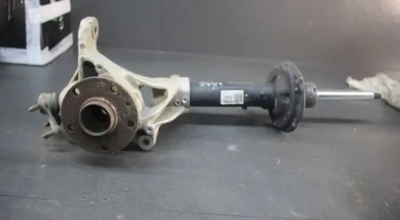Volkswagen Tiguan Front wheel hub 5QM407258