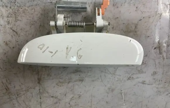 Rear door exterior handle