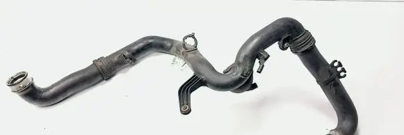 Skoda Octavia Mk2 (1Z) Air intake hose/pipe 1K0145770