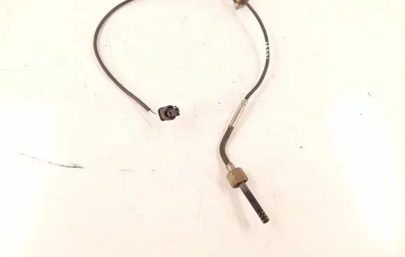 Mercedes-Benz A W169 Lambda probe sensor 0051539128 A0051539128