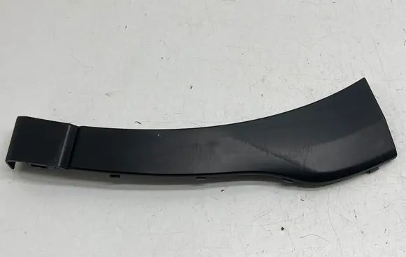 Subaru Outback (BT) Front bumper corner part panel trim 57756AN06A