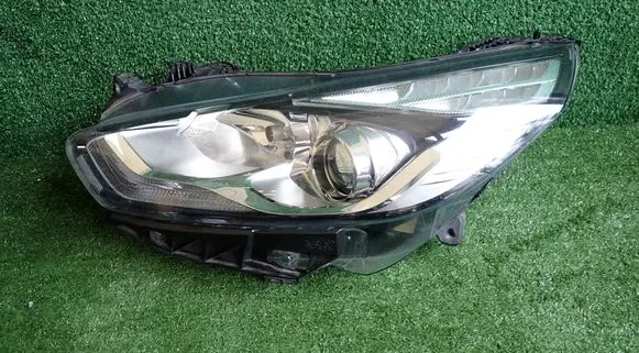 Ford S-MAX Headlight/headlamp EM2B13W030GH