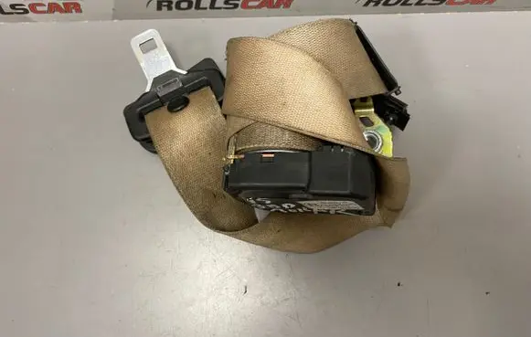 BMW X5 E53 Front seatbelt 825897210