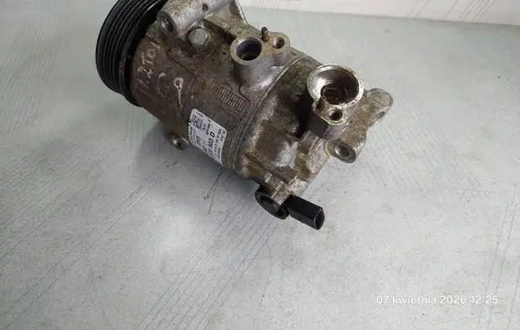 Volkswagen Polo V 6R Air conditioning (A/C) compressor (pump) 5Q0820803D 01141482 04105214609B