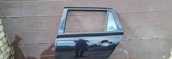 Opel Astra H Rear door
