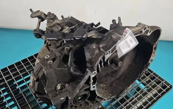 KIA Ceed Manual 5 speed gearbox S828JC IMPRK1565861