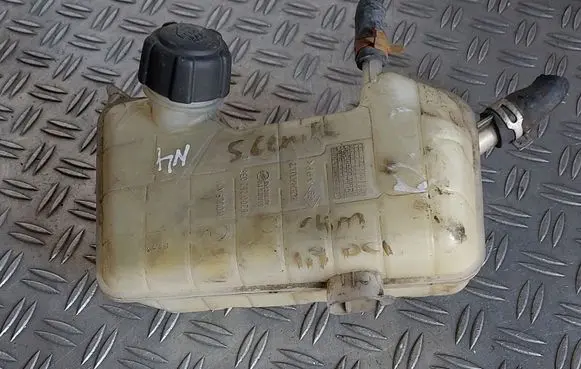 Renault Scenic II - Grand scenic II Coolant expansion tank/reservoir 8200262036