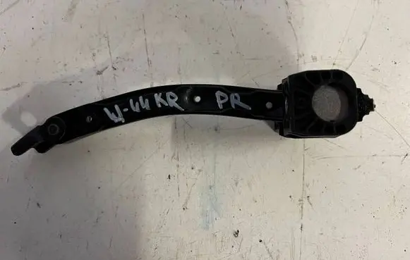 Volkswagen Touareg II Front door check strap stopper 7P0837249