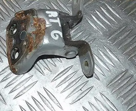 Nissan Navara D22 Rear door hinge set 