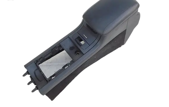 Citroen C6 Armrest 185436