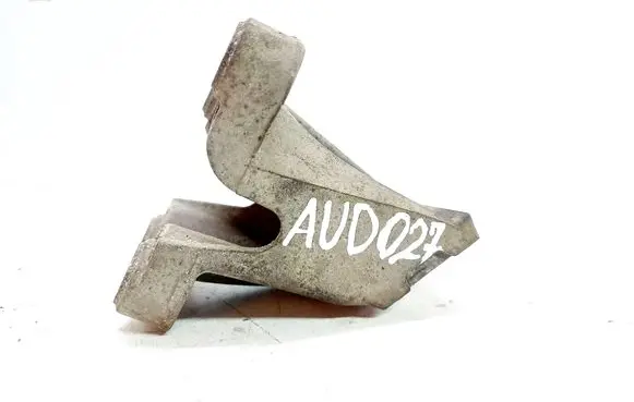 Audi A6 S6 C6 4F Engine mounting bracket 4F0199307AA