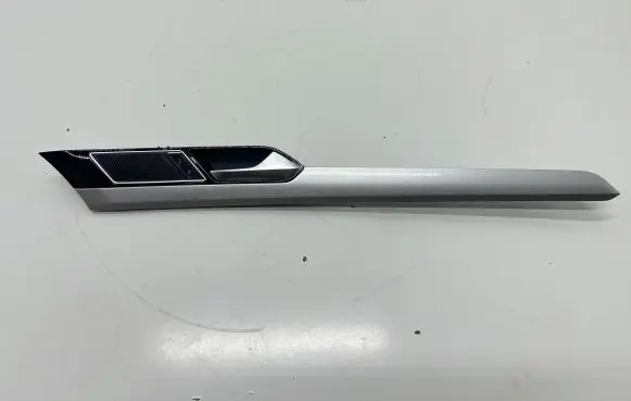 Volkswagen PASSAT B8 Front door interior handle 3G0867440 13007900