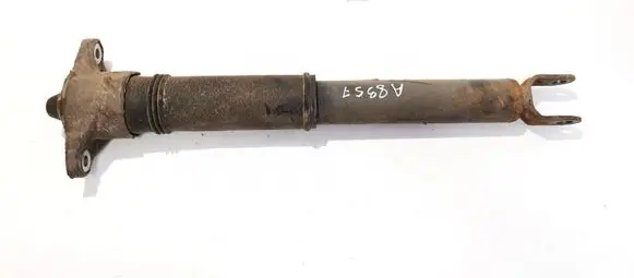 KIA Ceed Rear shock absorber/damper 553101h000