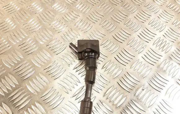 Volvo S90, V90 High voltage ignition coil 31358940