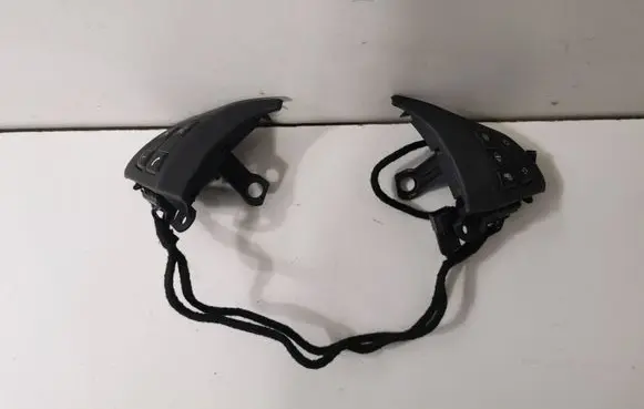 BMW X6 E71 Steering wheel buttons/switches 9239912