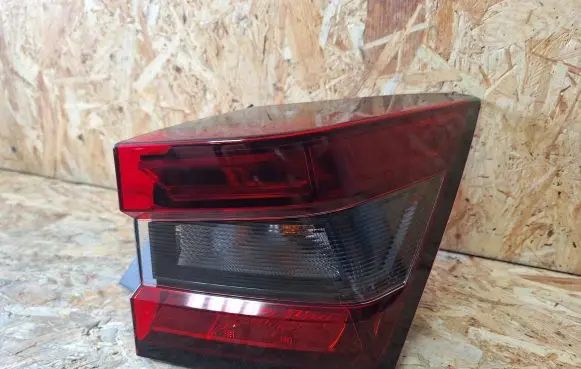 Nissan Juke II F16 Rear/tail lights 231.389-02R