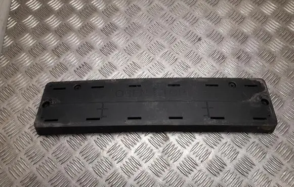 BMW 5 G60 G61 Trunk door license plate light bar 8084649