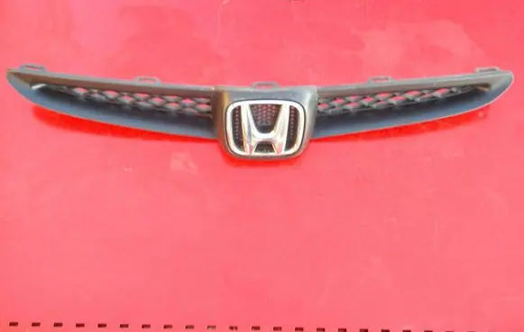 Honda Jazz Front bumper upper radiator grill 71120SAA00