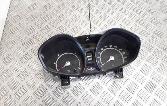 Ford Focus Speedometer (instrument cluster) F1ET10849BLR F1ET14F094BB F1ET14C026BBD