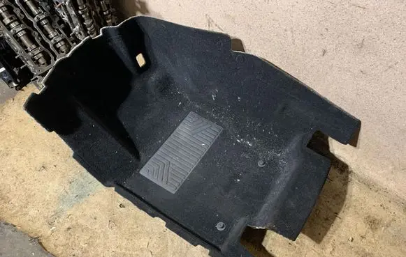 Mercedes-Benz GLE (W166 - C292) Interior carpet A1666800140