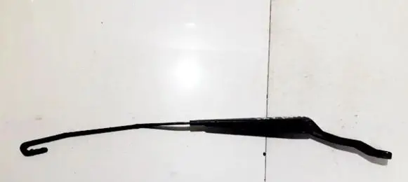 Peugeot 206 Front wiper blade arm