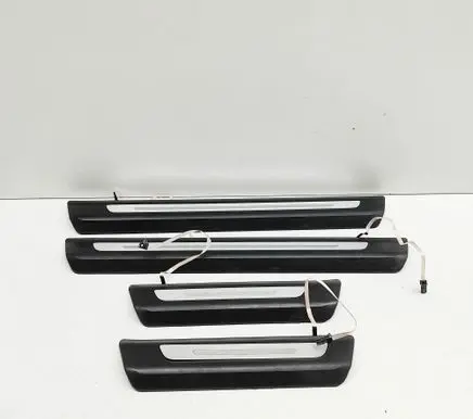 Audi Q7 4M sill trim set (inner) 4M0947418 4M0947417