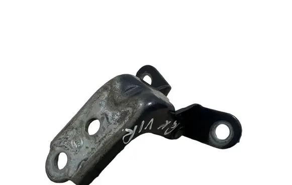 Hyundai ix35 Front door upper hinge I120075