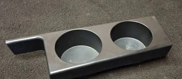 BMW 5 E39 Cup holder front 