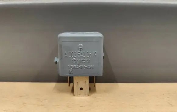 Mercedes-Benz ML W163 Other relay A0025422619 23134525351